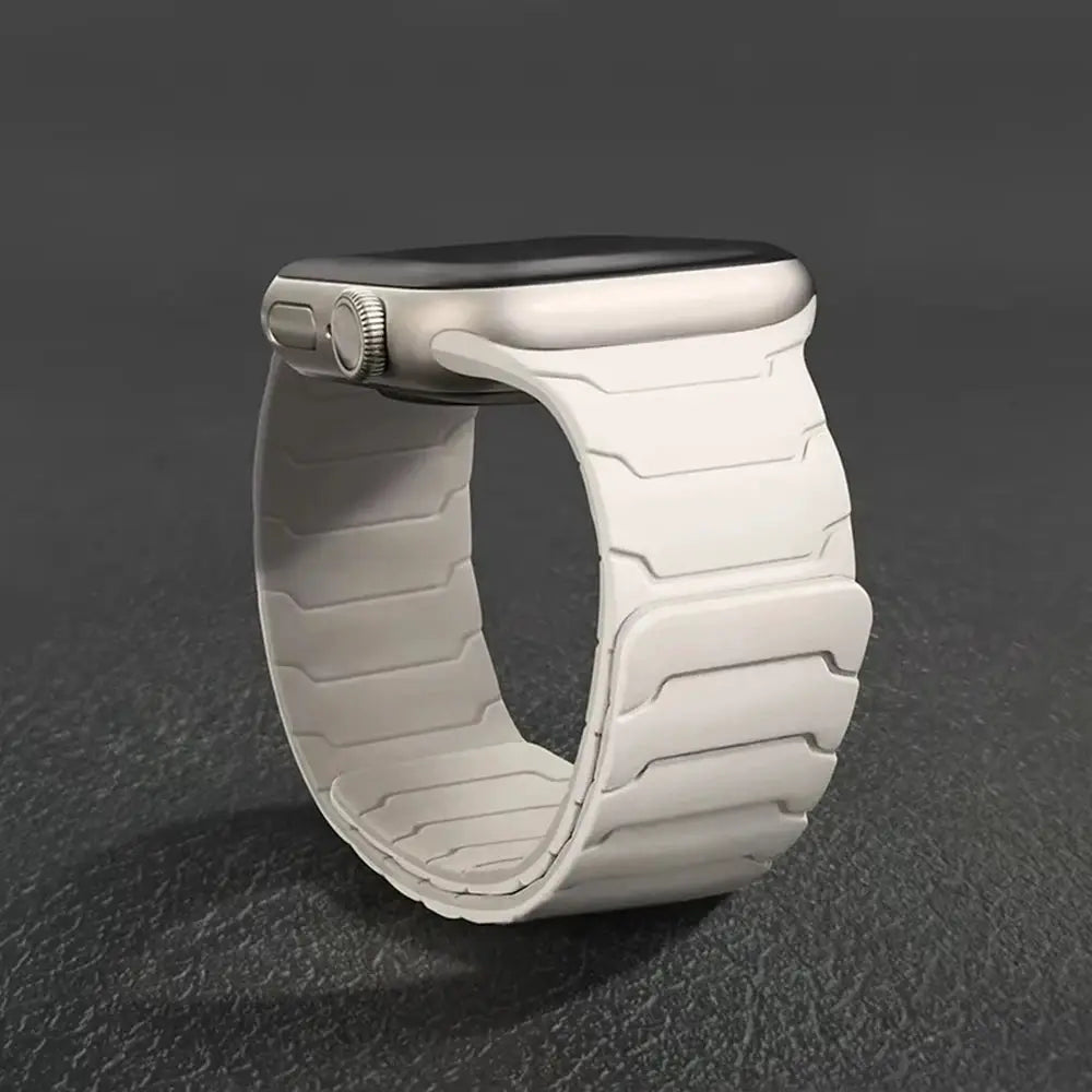 Apple Watch silicone magnetic strap by Simples Market, white band for 40–49mm models