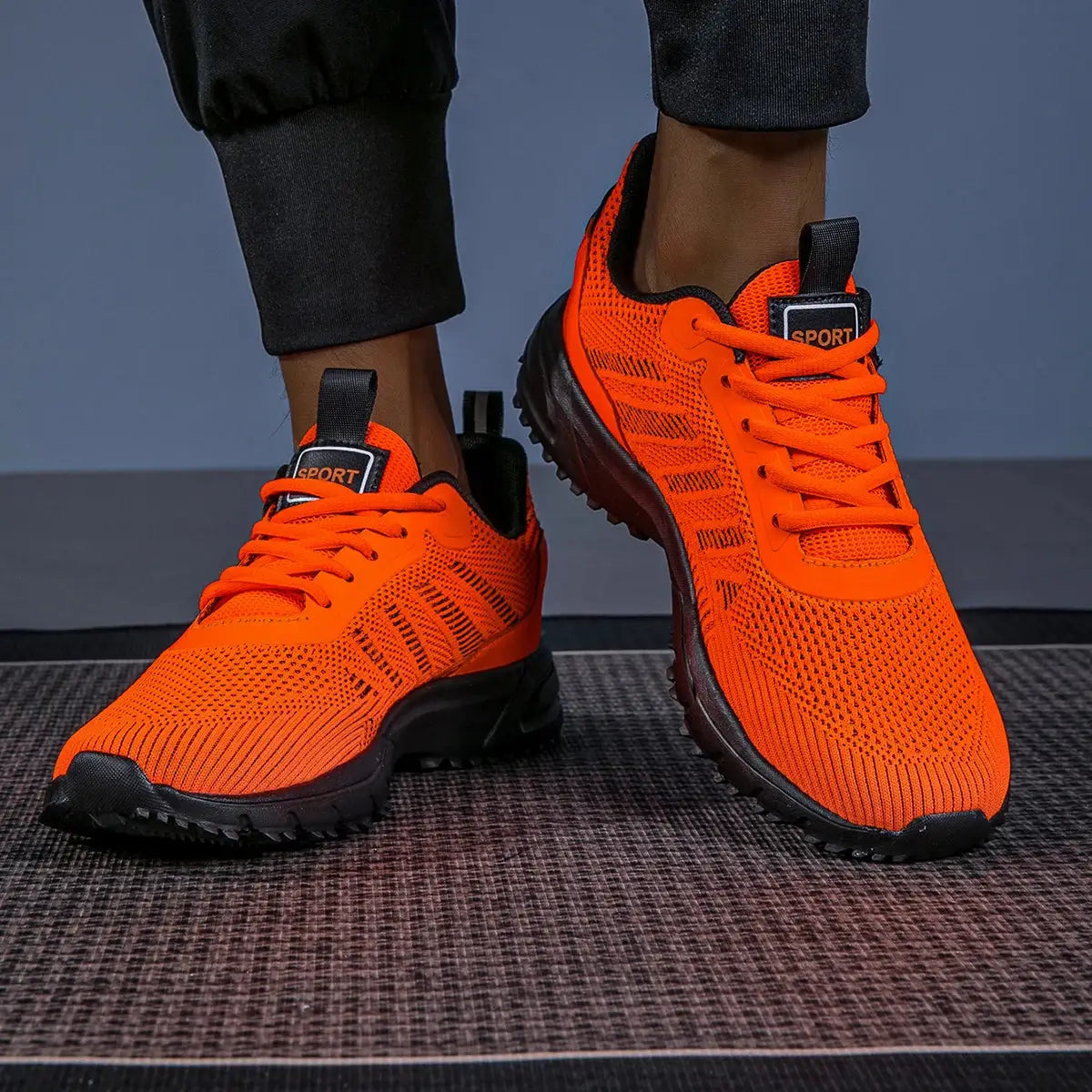 Pair of men's orange breathable mesh running shoes, Simples Market, lace-up sneakers