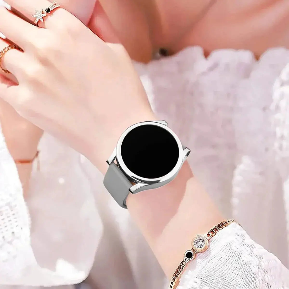 Full Cover TPU case for Samsung Galaxy Watch 7-6-5-4-FE, silver bezel and gray silicone strap