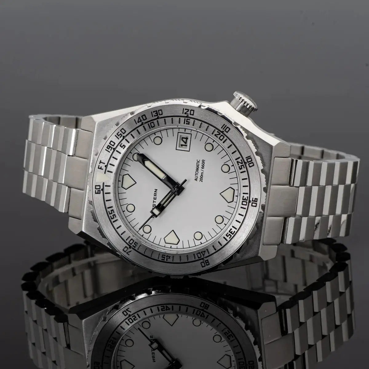 Seestern Sub600T V3 diver watch, white dial, stainless bracelet, ceramic bezel, automatic NH35, 200m water resist