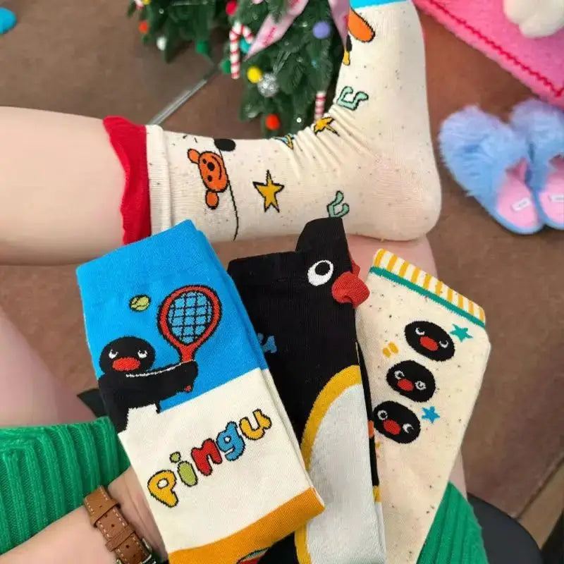 4 Pairs Pingu Medium Length Socks for Women Cartoon Style Breathable Soft Kawaii Girls Autumn Winter Fashion