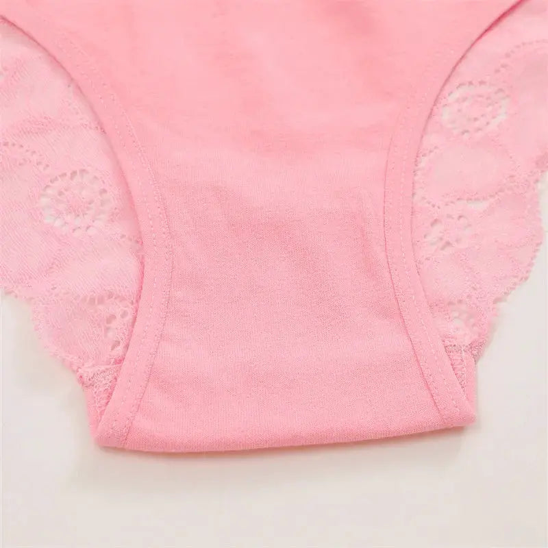 Pink floral lace panties by Simples Market, low-rise briefs with lace trim