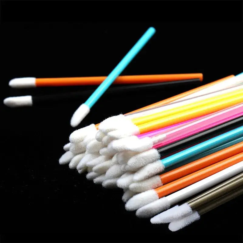 CosmoGlo Disposable Lip Brush Kit 50 Pcs Hygienic Nylon Wands for Precise Lipstick and Lip Gloss Application