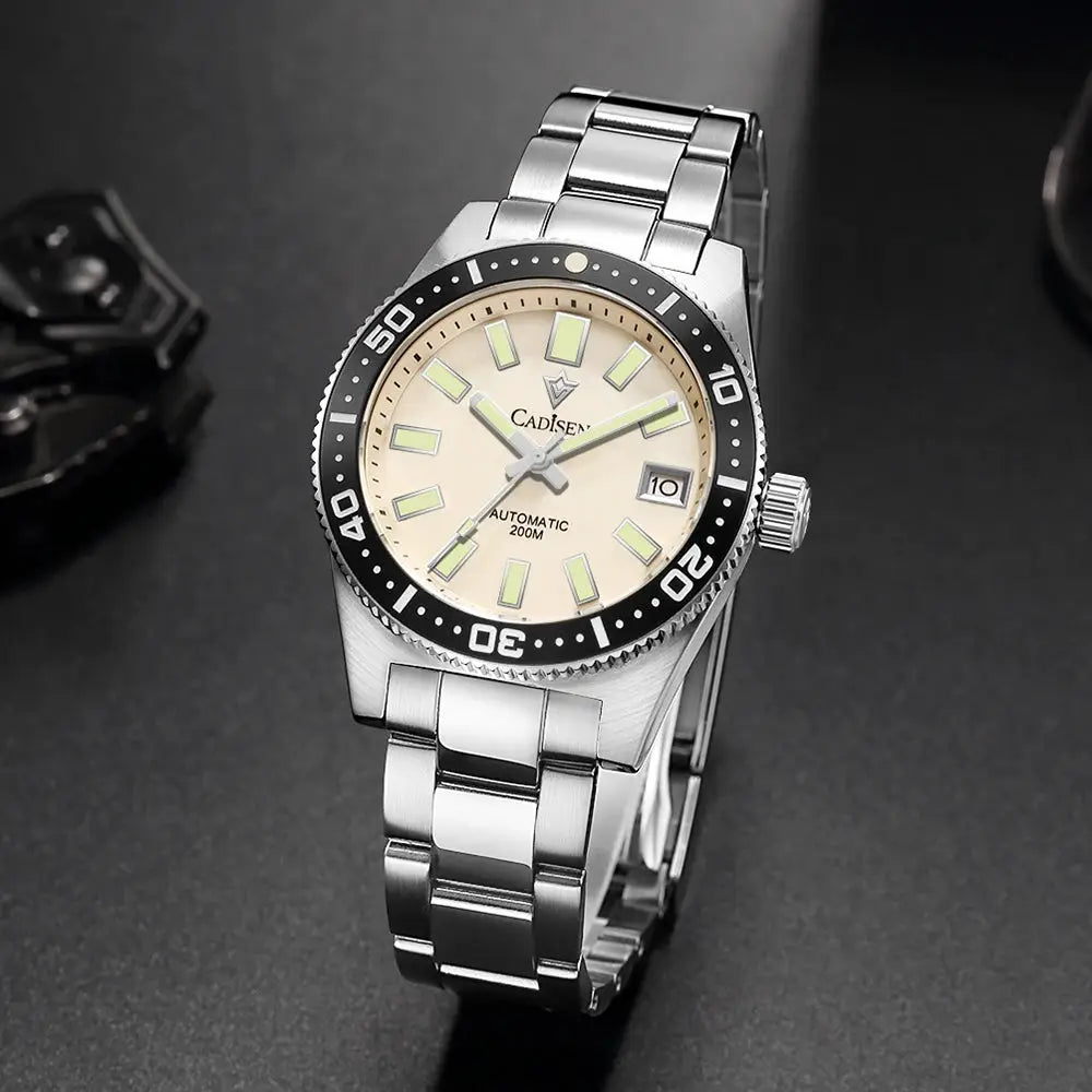 CADISEN diver watch for men with stainless steel bracelet, beige dial, black bezel, luminous markers, and date window.