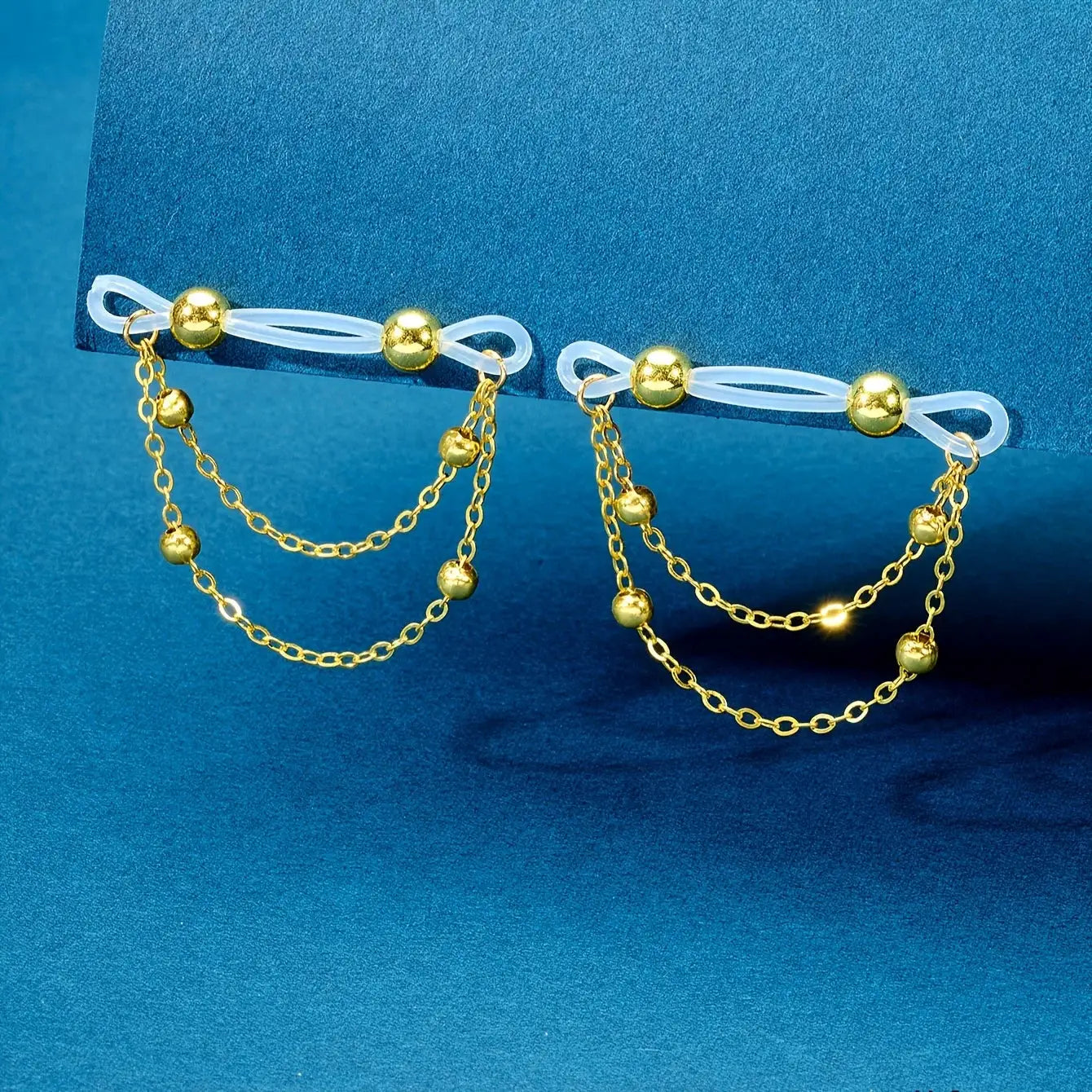 1 Pair Adjustable No-Pierce Acrylic Fake Nipple Rings with gold-tone bead chains