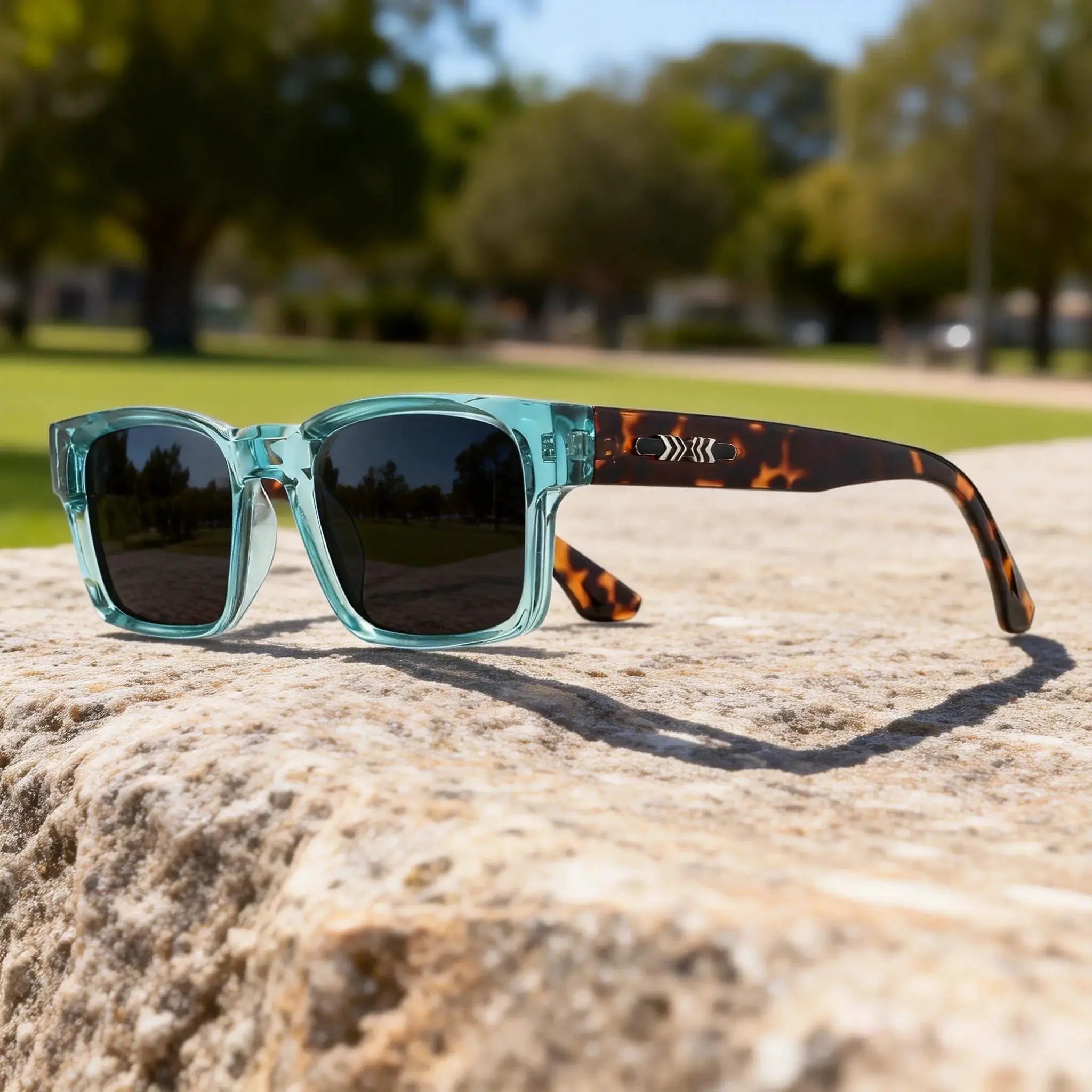 Retro Punk Fashion Sunglasses Square Protective Frame UV400 Unisex For Outdoor Adventures And Casual Style