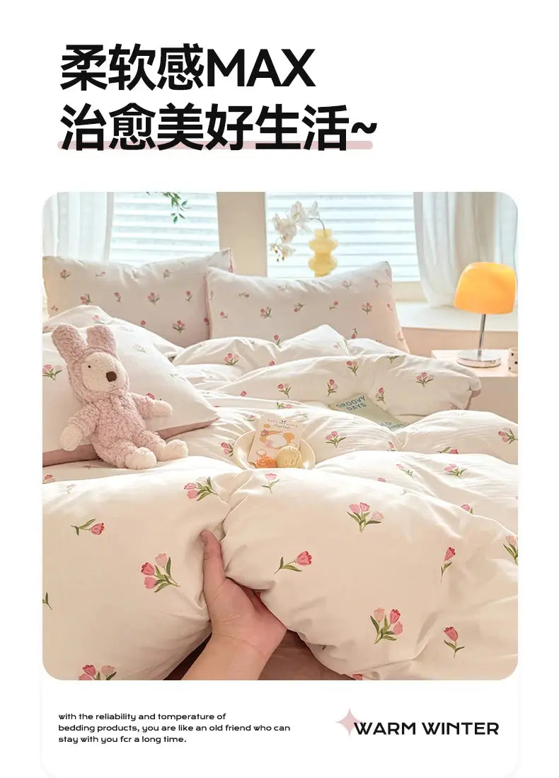 Tulip floral 3-piece dorm bedding set with cream quilt cover and two pink-tulip pillowcases by Simples Market
