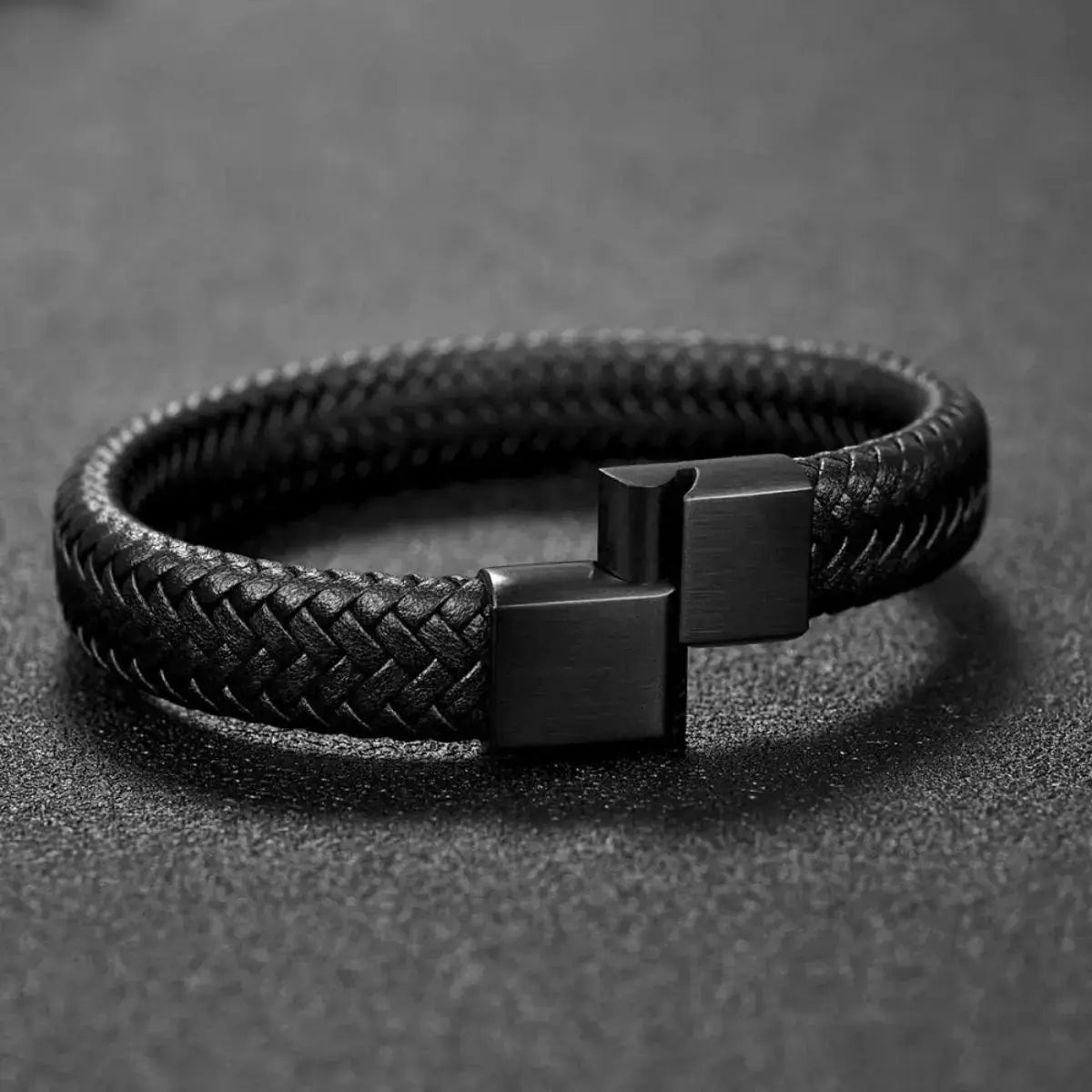 Retro Men's Leather Open Bangle With Woven Design Multi Size Bracelet Outdoor Gift