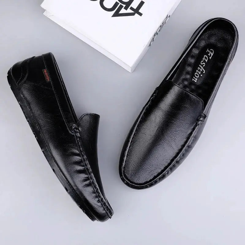 Men's genuine leather loafers by Simples Market, black slip-on driving moccasins