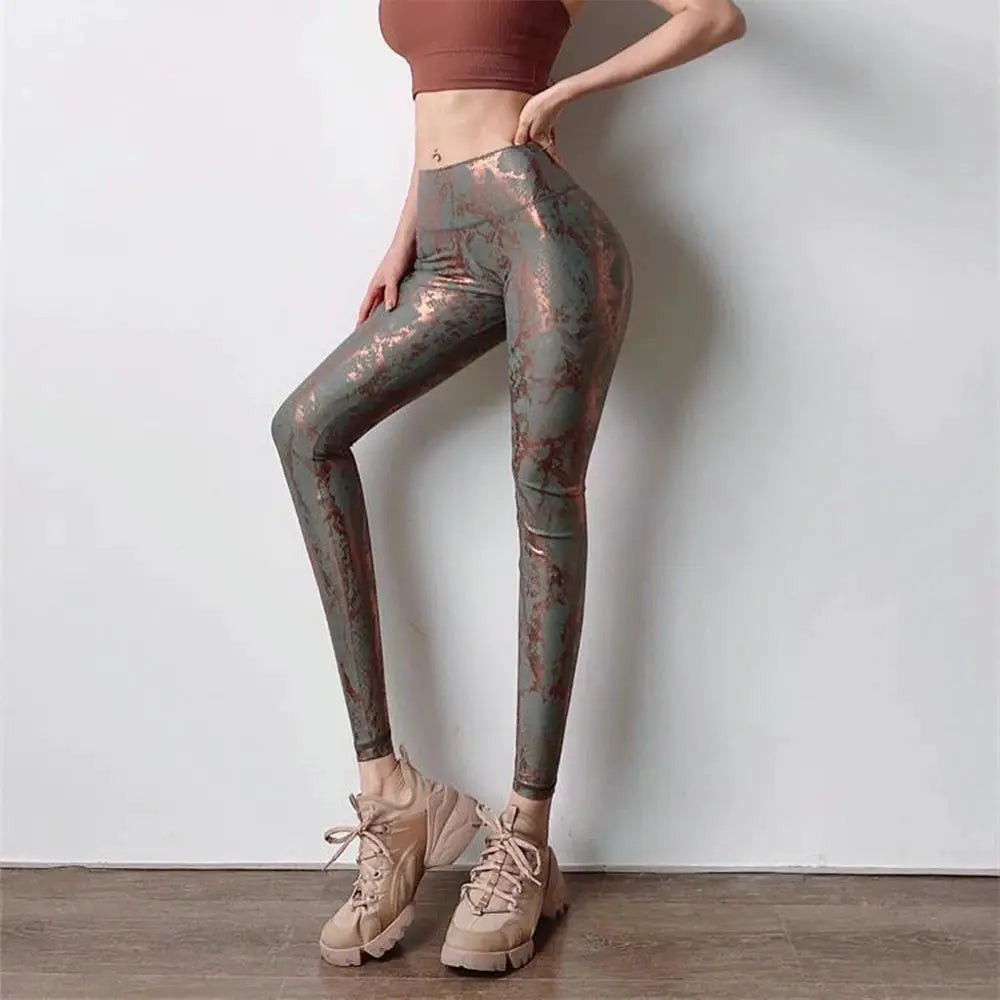 Simples Market snake-print yoga leggings for women, high-waist elastic fitness pants in green copper pattern