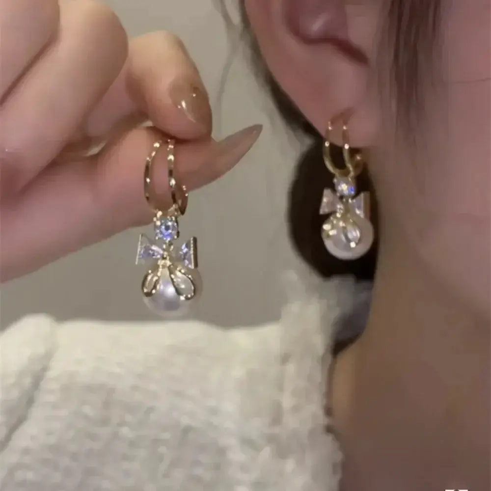 2022 New Trend Simulation Pearl Long Earrings With Flower Rhinestone Pendant For Women Wedding Korean Jewelry