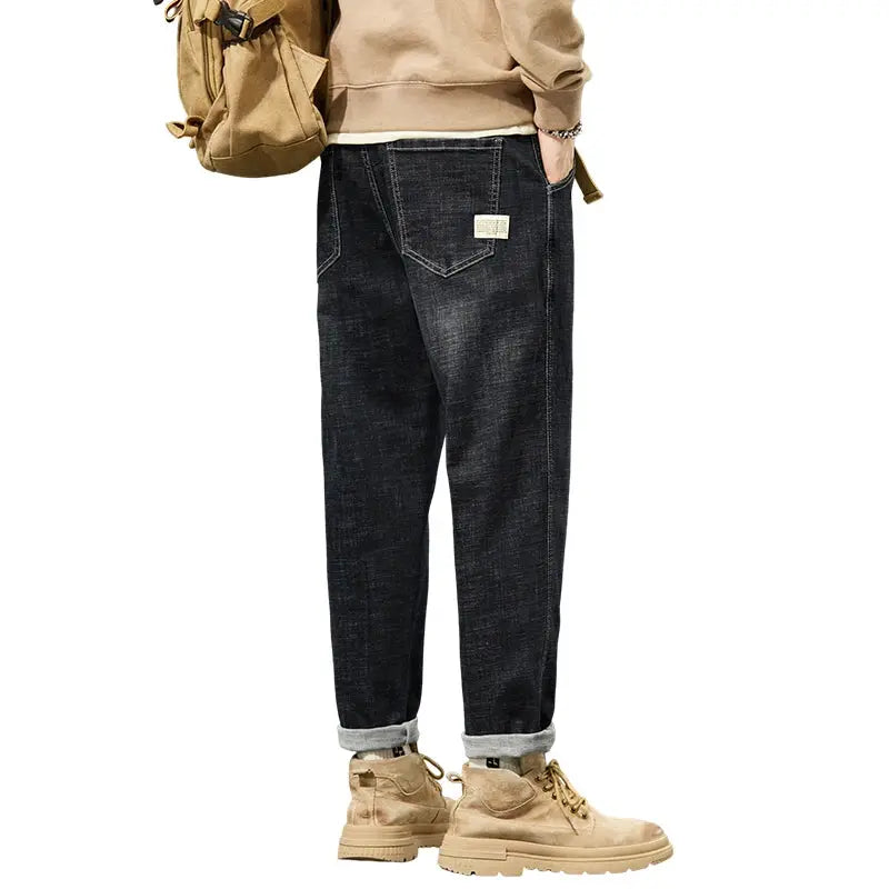 Winter dark blue fleece jeans for men by Simples Market, loose straight fit with rolled cuffs and back pocket patch