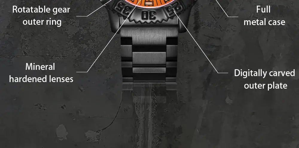 Addies men's military watch by Simples Market with steel strap, waterproof case, luminous dial