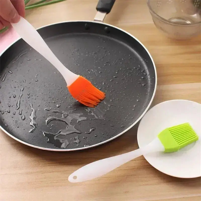 Removable Head Silicone Pastry Brush Heat Resistant Food Grade Kitchen Utensil Glazes Marinades Sauces Baking Barbecue