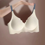 Simples Market No Trace Top wireless bra in white with soft cups and blue adjustable straps