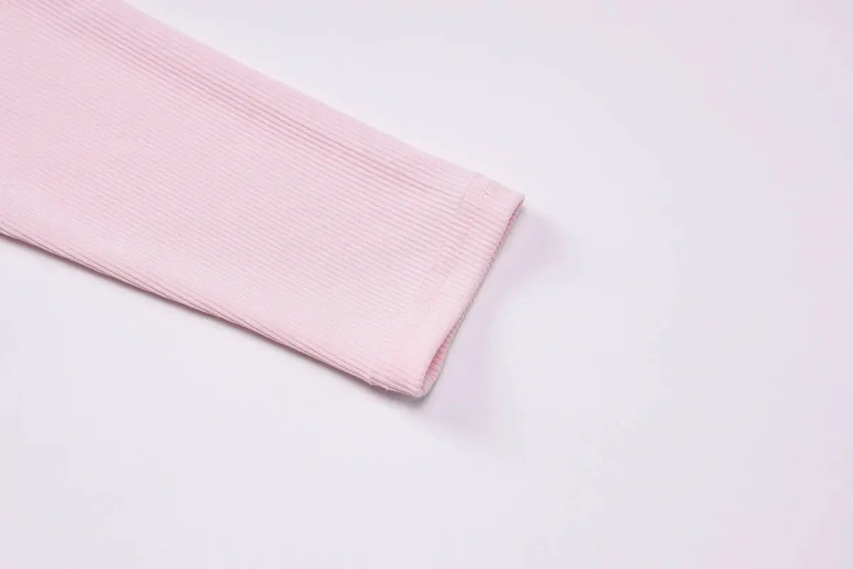 Simples Market Hugcitar pink ribbed long-sleeve playsuit sleeve detail