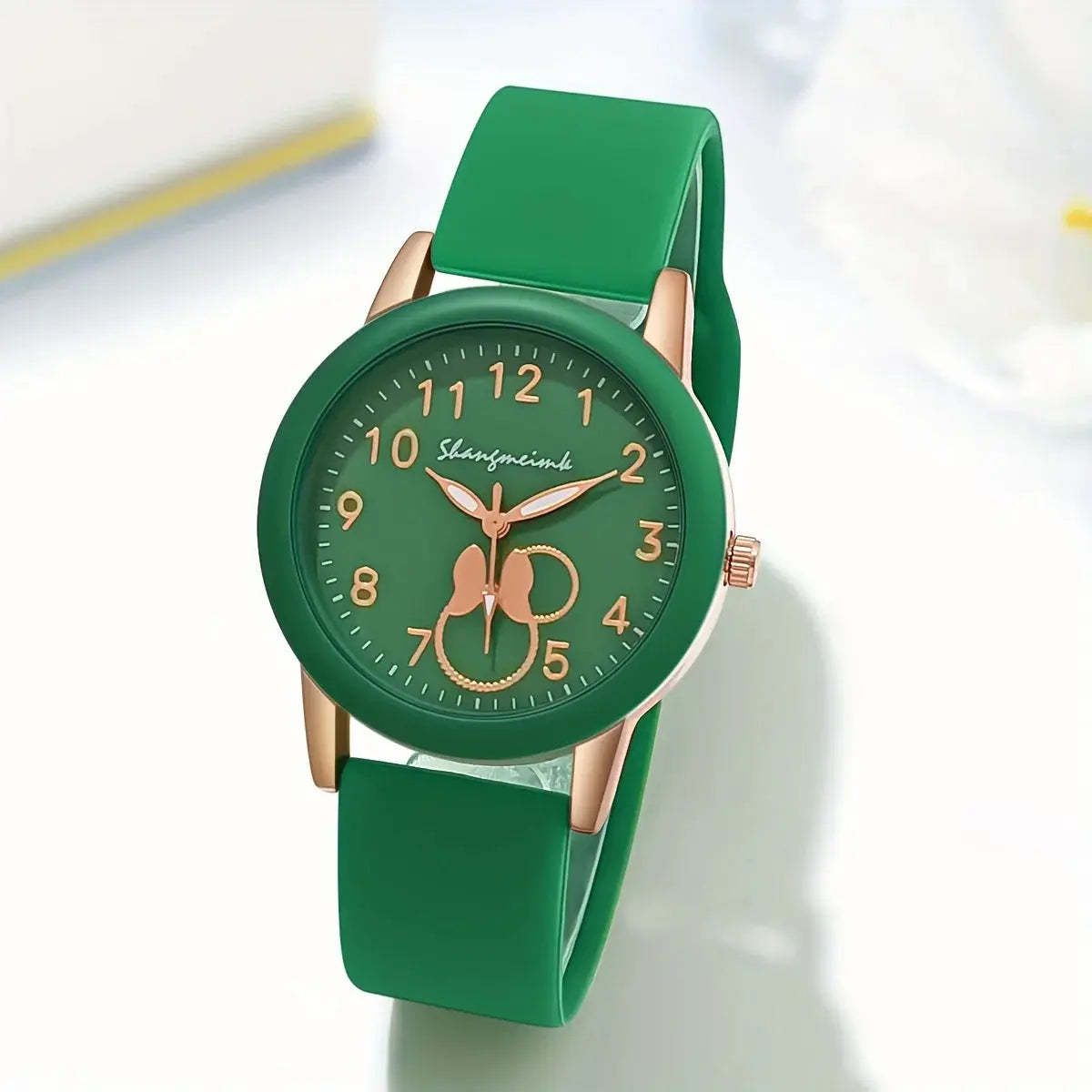Casual round women's green quartz watch with rose-gold case and silicone strap