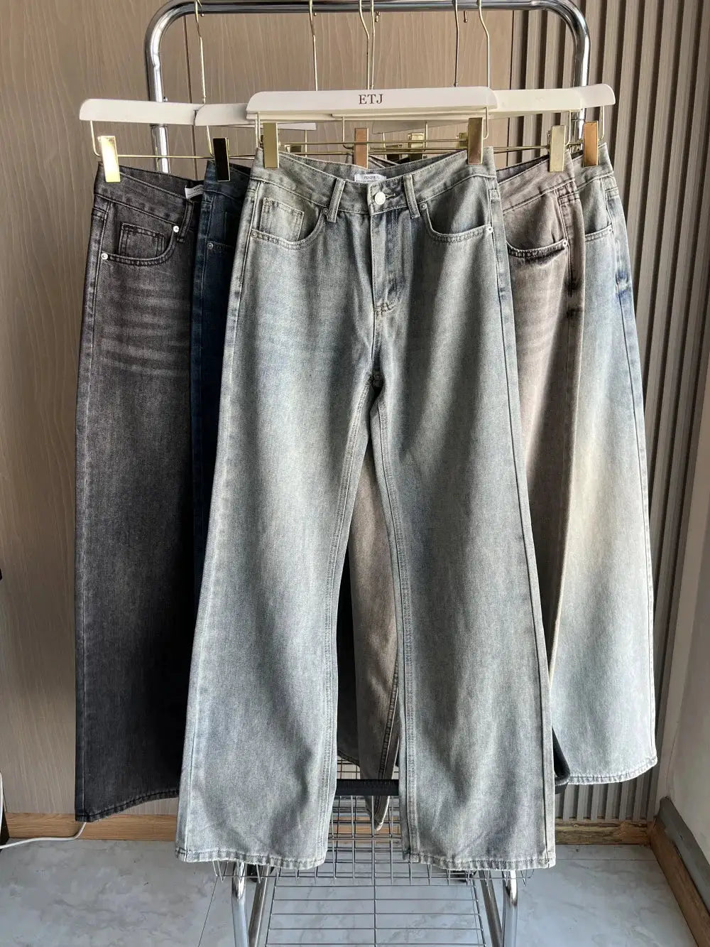 Z1975 Straight Leg Jeans For Women Y2K Classic Wash 2025 ETJ