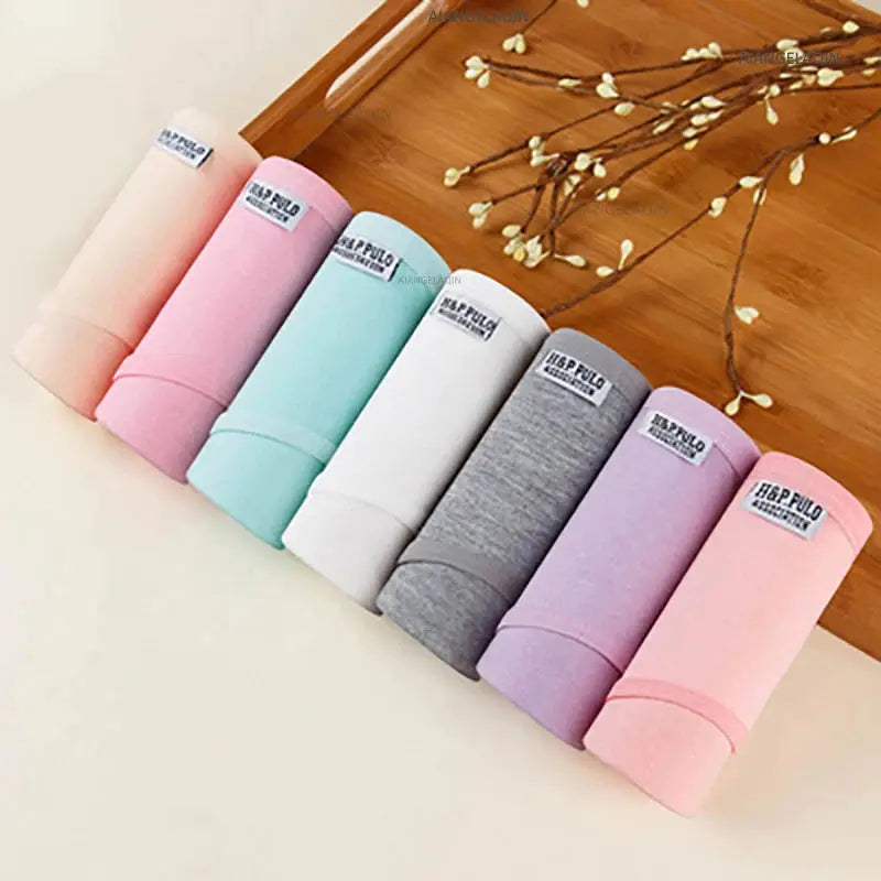 7Pcs women's cotton underwear set by Simples Market in pastel colors; breathable, soft briefs
