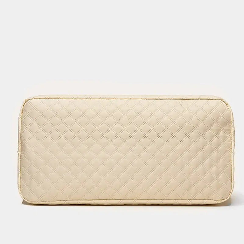 Duffle bag by Simples Market, quilted beige fabric, lightweight spacious travel bag