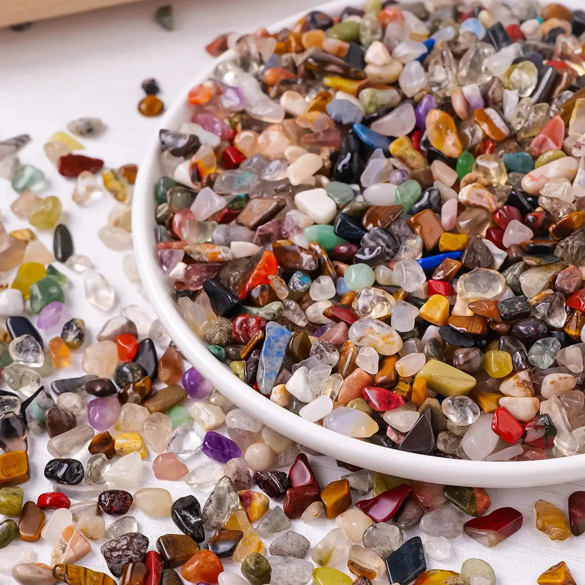 100G Natural Stones Mixed Crystal Gravel Chips and Ore Minerals for Reiki Specimens and Aquarium Decoration