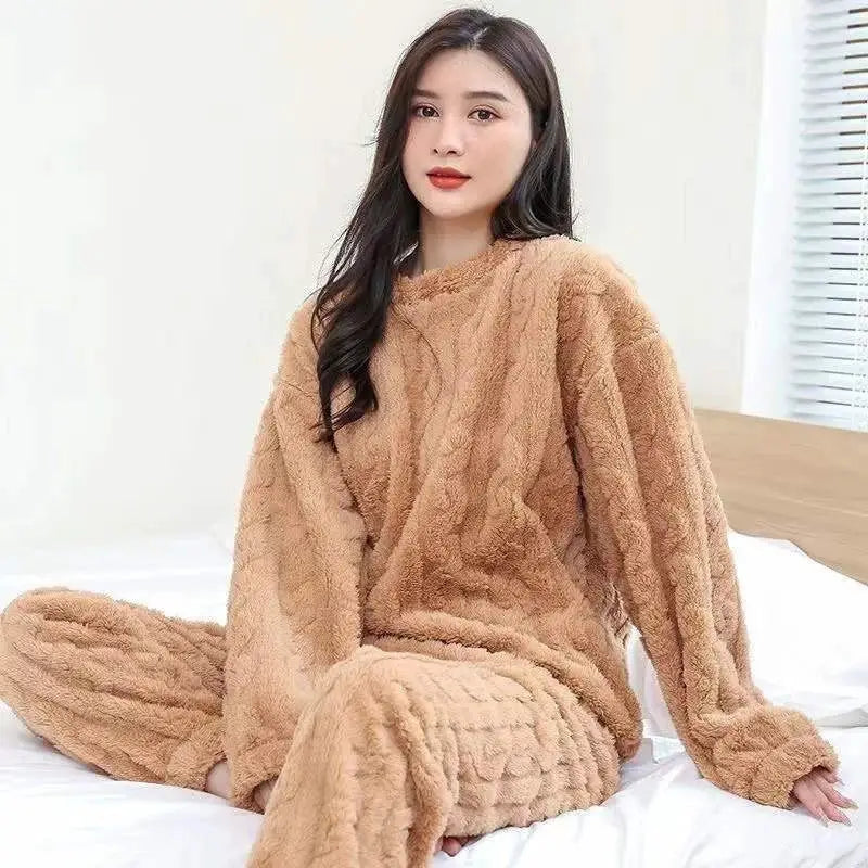 Cozy Velvet Two Piece Pajama Set With Fleece Lining Coral Velvet For Extra Warmth Women Homewear