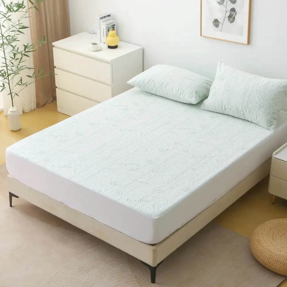 Bamboo mattress protector by Simples Market, breathable cooling 3D air fabric fitted cover for 90/140/160cm bed