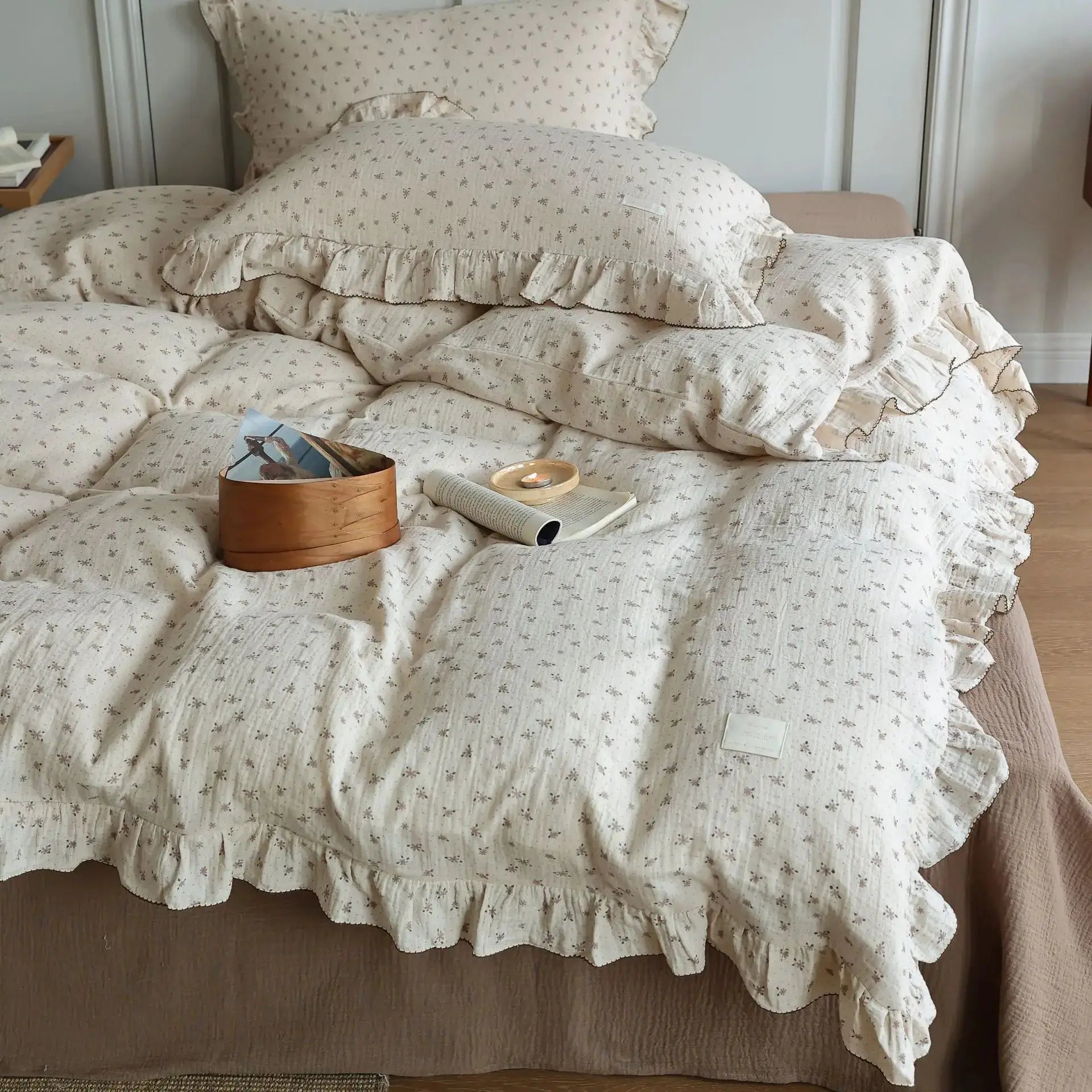 Simples Market INS Princess 3pc gauze bedding set with ruffle edge, cream floral print