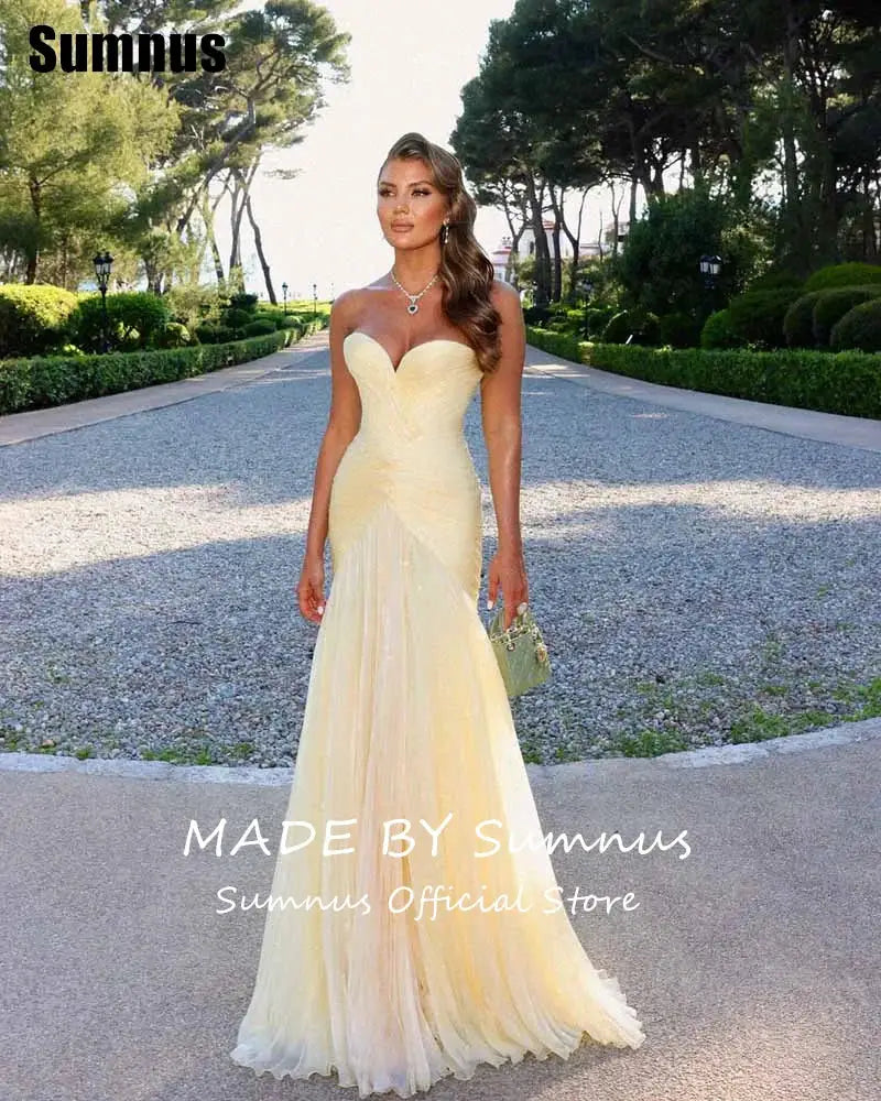 Sumnus Mermaid Yellow Prom Dress With Sweetheart Neckline And Pleats