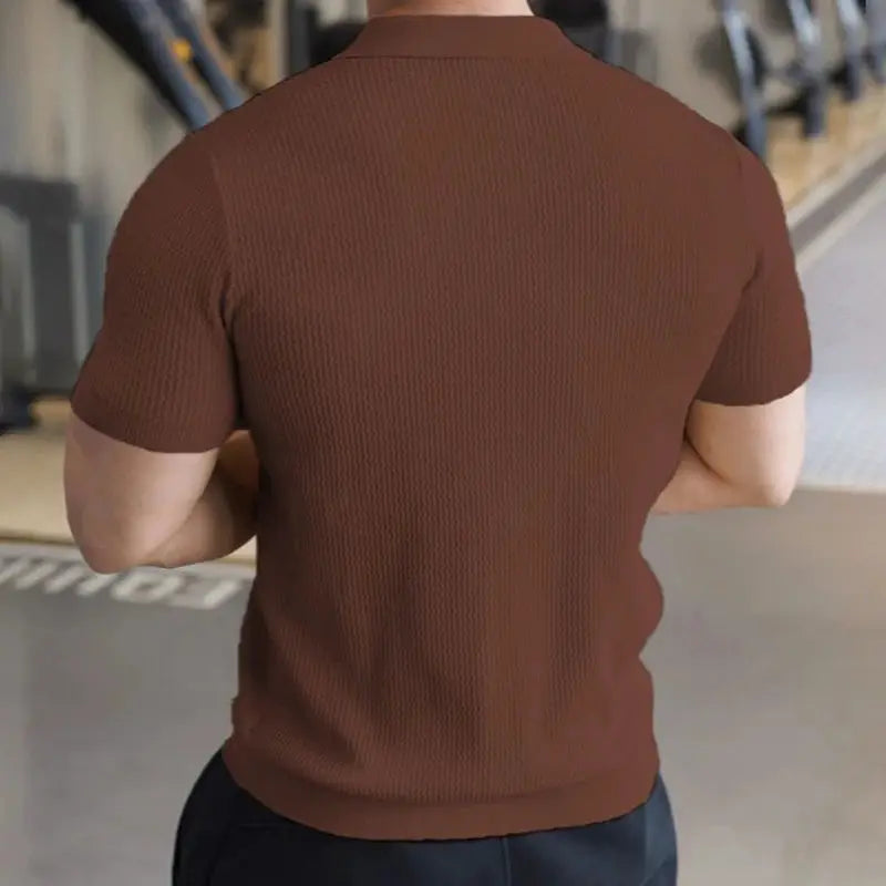 Men's knitted business polo shirt in brown; short sleeves, solid color.