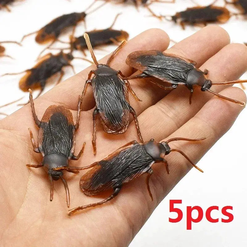 Halloween Realistic Plastic Cockroaches Toys Set Prank Decoration Props Gags For Parties Five To Fifty Pieces