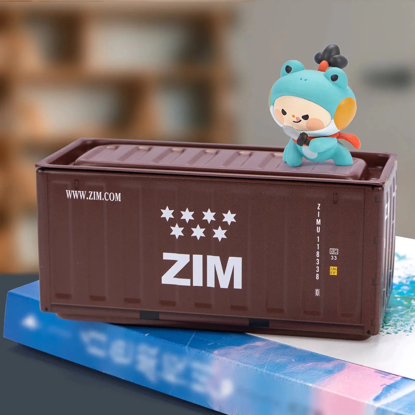 Mini Iron Storage Box Miniature Desktop Organizer Sea Freight Container Design Creative Decoration For Collectors Gift