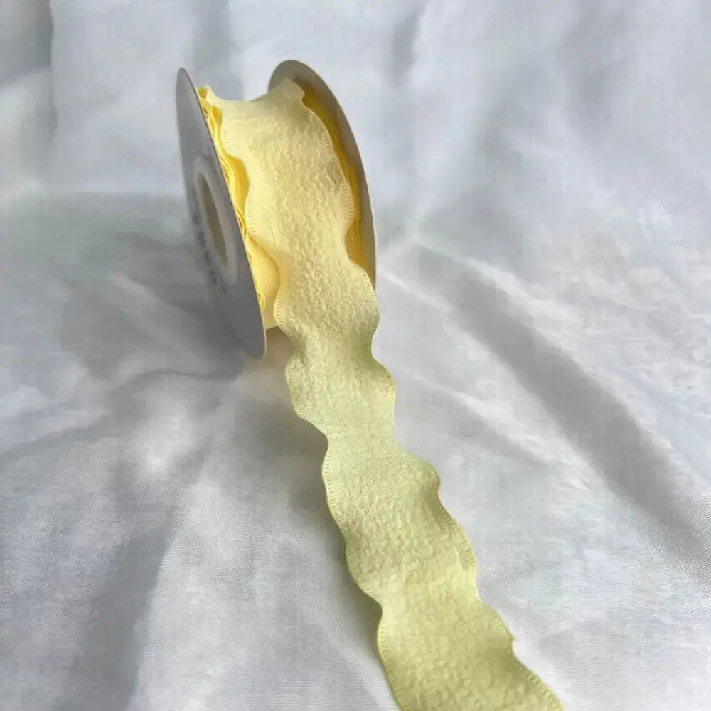10 Yards Fishtail Chiffon Ribbon With Wave Edge Pleated Embossed Floral Pattern for Gift Wrapping Bouquets DIY Decor