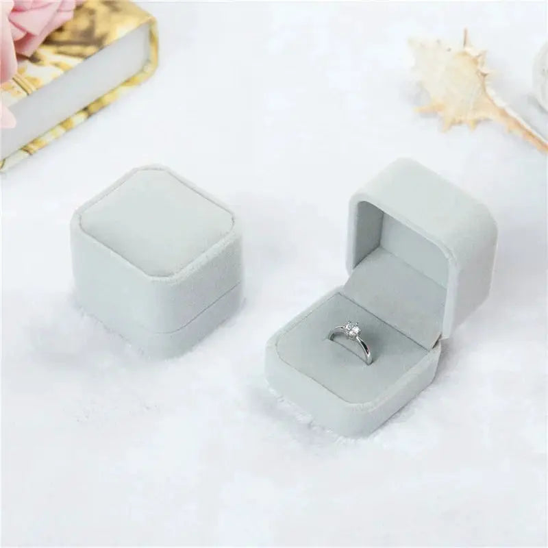 Rounded Flannelette Ring Box Flocking Jewelry Storage Organizer for Studs Badges Soft Jewelry Box for Ring Protection