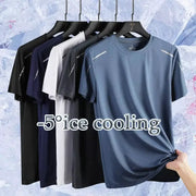 Men's quick-dry running T-shirts, six color options on hangers, breathable outdoor tops by Simples Market