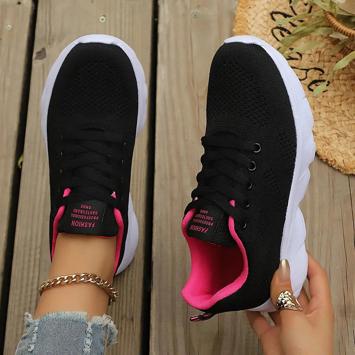 NovaStride Women Platform Running Shoes With Breathable Mesh Upper For Comfort And Stability