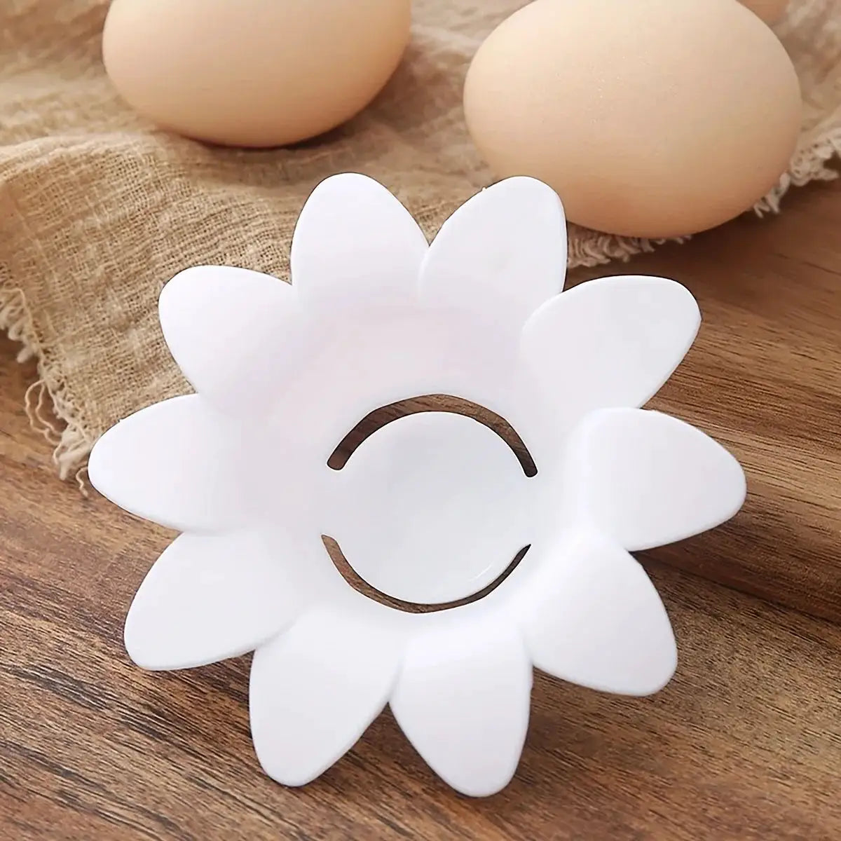 Flower Design Egg Separator For Egg White And Yolk Cute Kitchen Gadget Egg Extractor For Baking