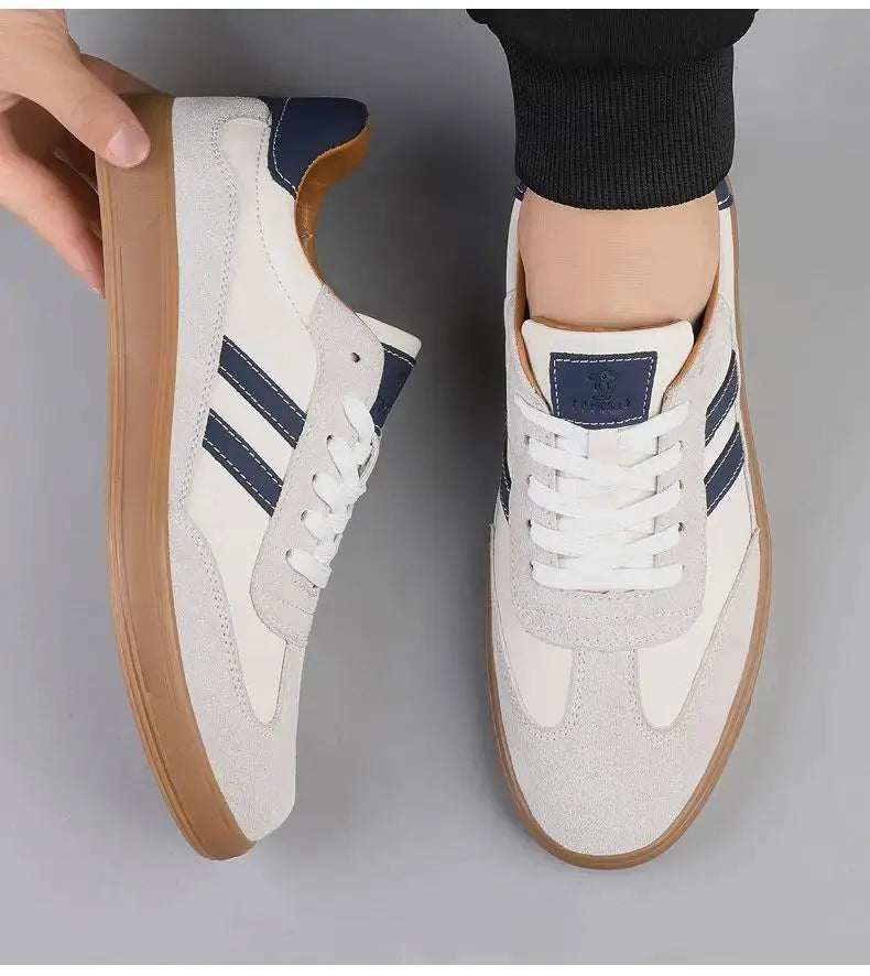 Simples Market pair of leather sneakers for men, white with blue side stripes and gum sole