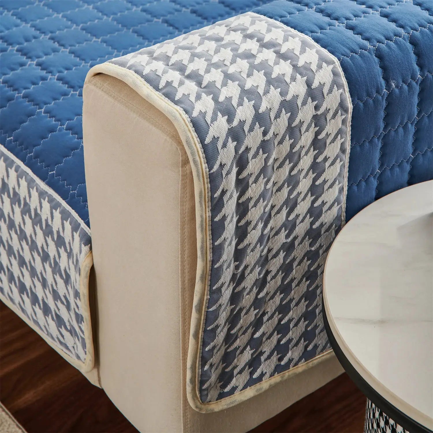 Simples Market anti-slip sofa cushion cover; blue quilted top with gray houndstooth lace sides, beige edging