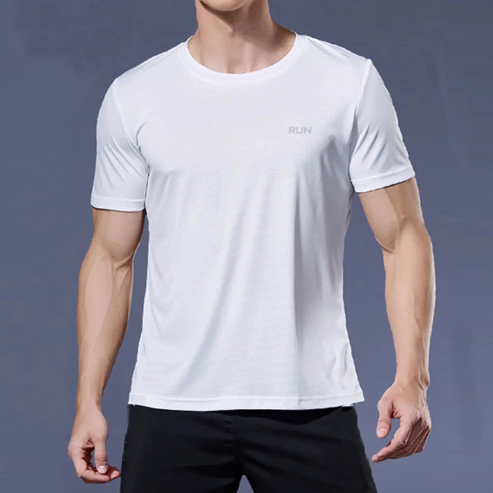 Men's white quick-dry running T-shirt with RUN logo on chest
