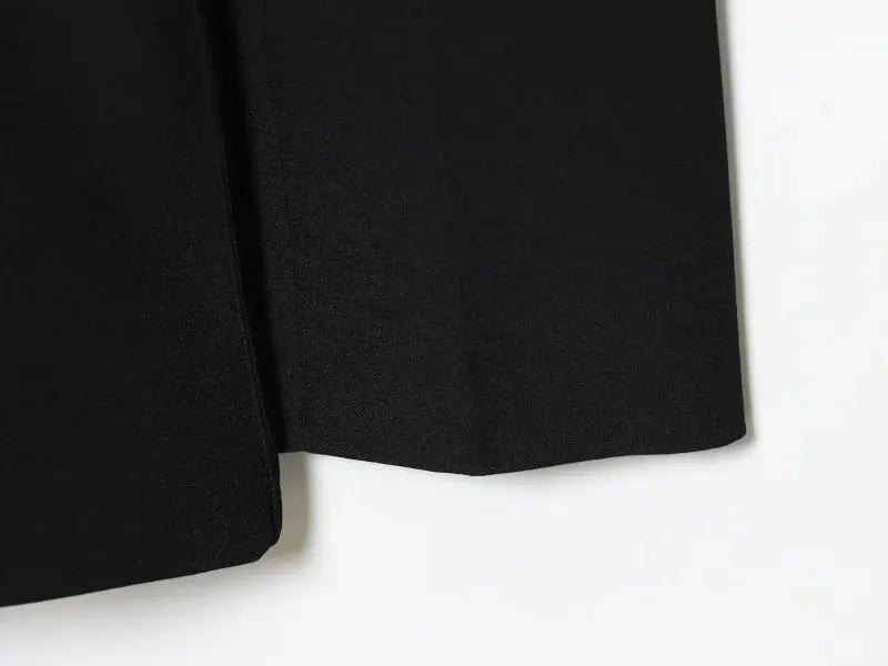 ETJ 2025 women's black slim suit jacket and matching trousers fabric close-up, Simples Market