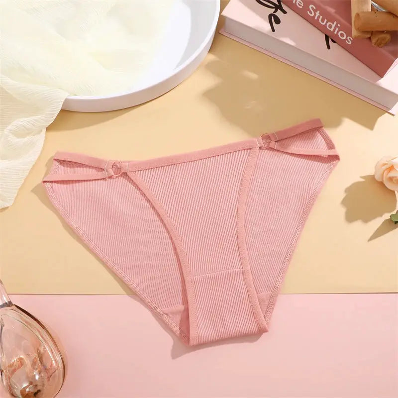 Women's pink ribbed cotton panties by Simples Market, breathable brief-style underwear.