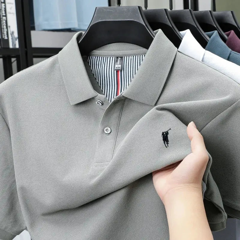 Gray cotton polo shirt by Simples Market, short sleeves with polo pony embroidery