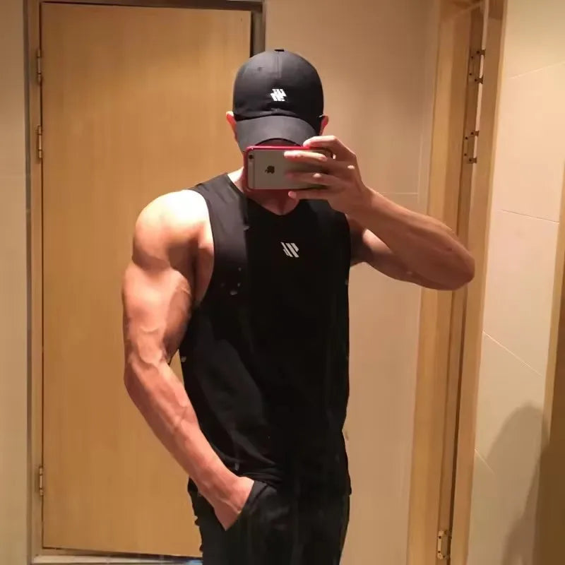 Men's black sleeveless bodybuilding stringer tank top with chest logo