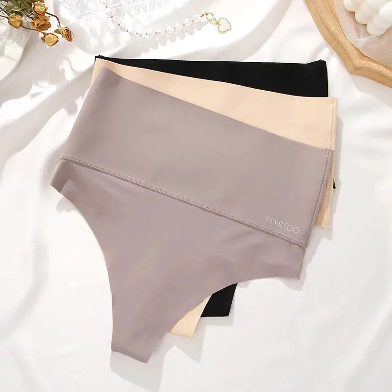 Seamless high-waist panties set in taupe, beige, and black; plus-size body-shaping underwear by Simples Market