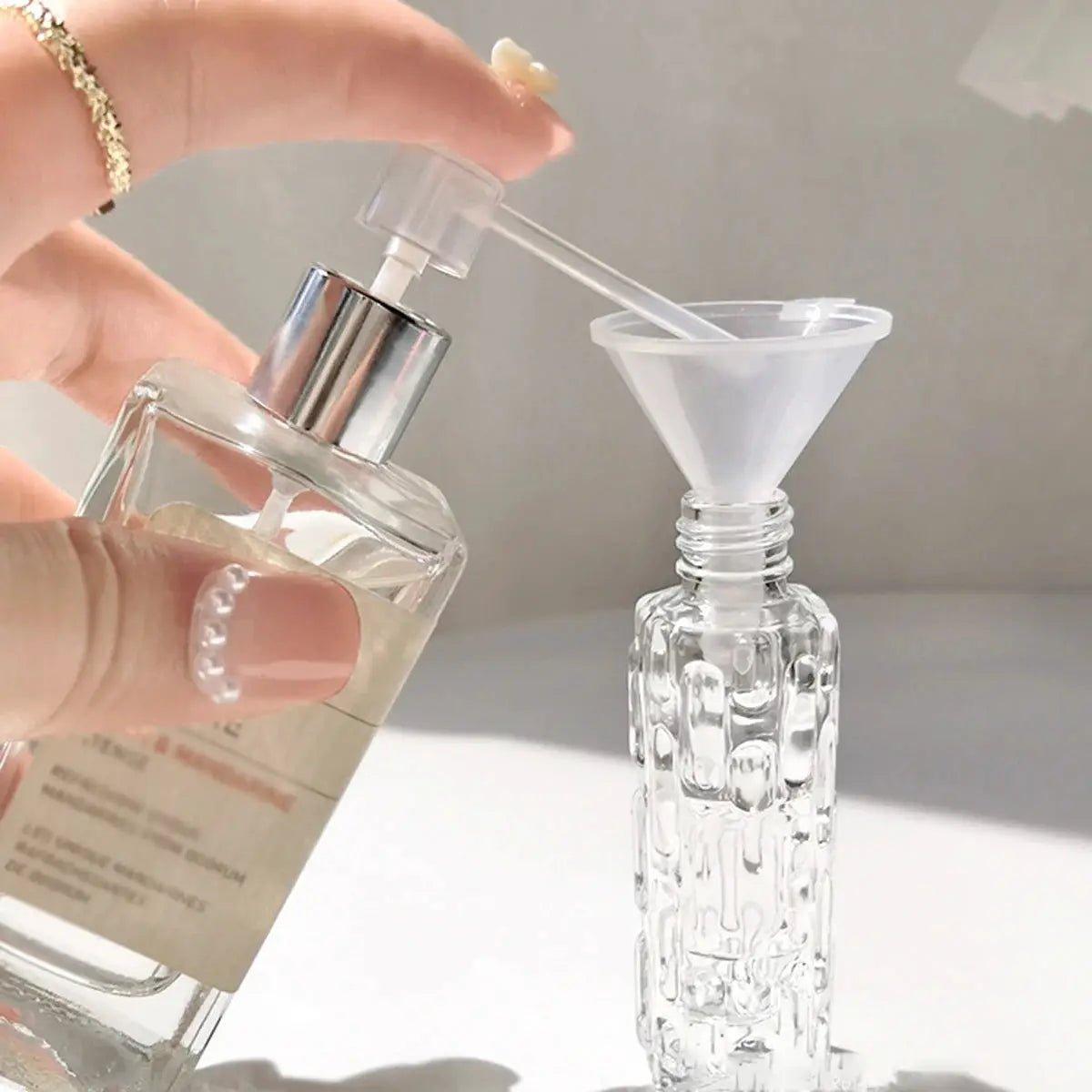 10ml Glass Perfume Spray Bottle With Aluminum Spray Head Refillable Portable Empty Bottle For Fragrances