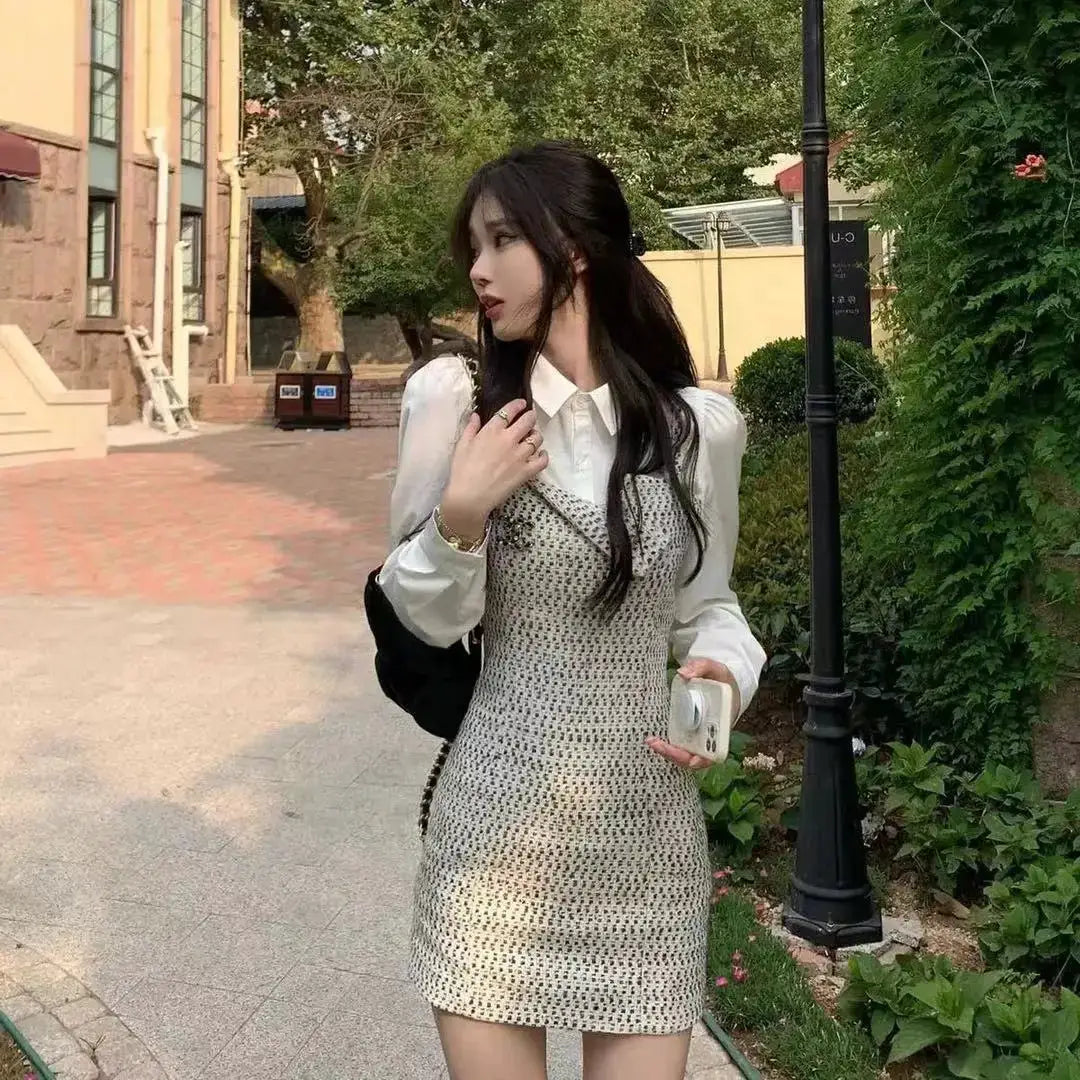 Simples Market two-piece: white button-down blouse with long sleeves paired with a metallic bandage mini dress
