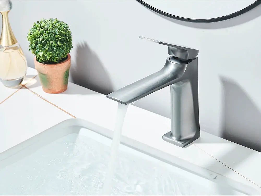 Simples Market bathroom faucet deck-mounted single-lever mixer for basin sink, matte silver finish