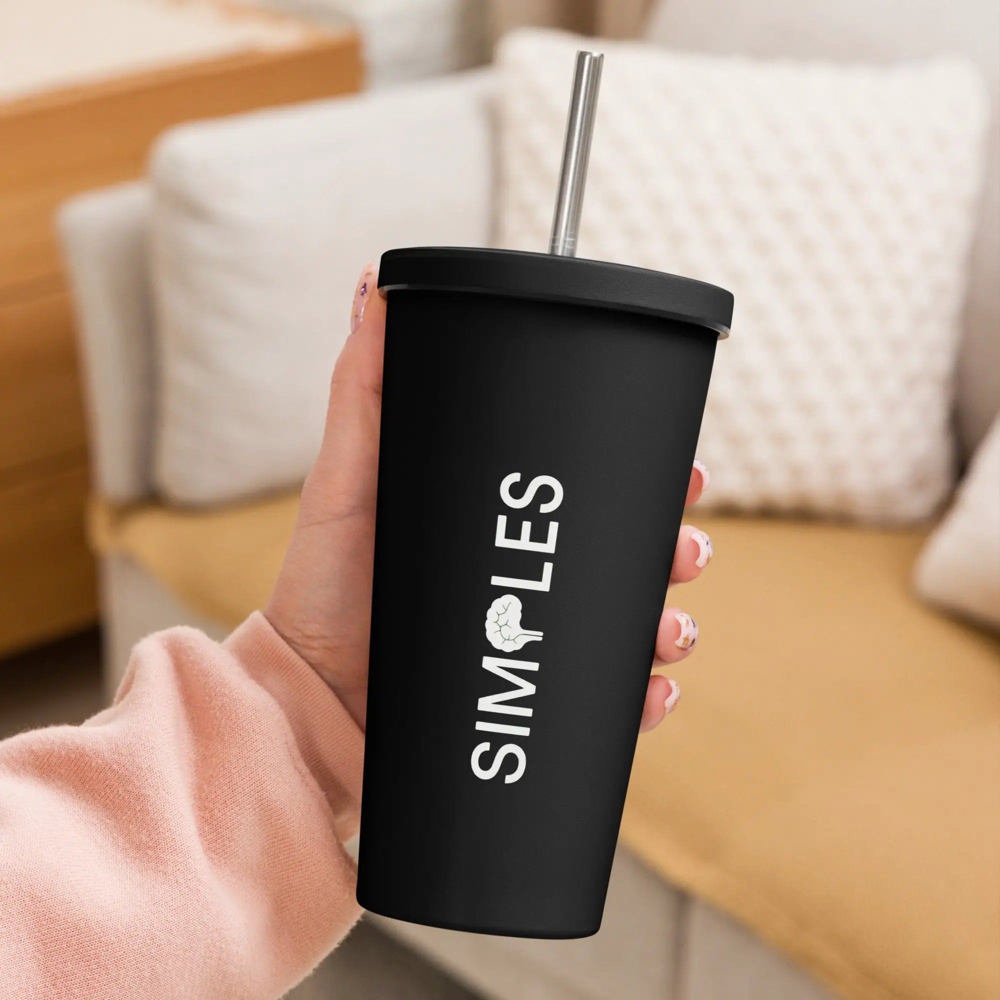 Insulated tumbler with straw by Simples Market, black matte finish