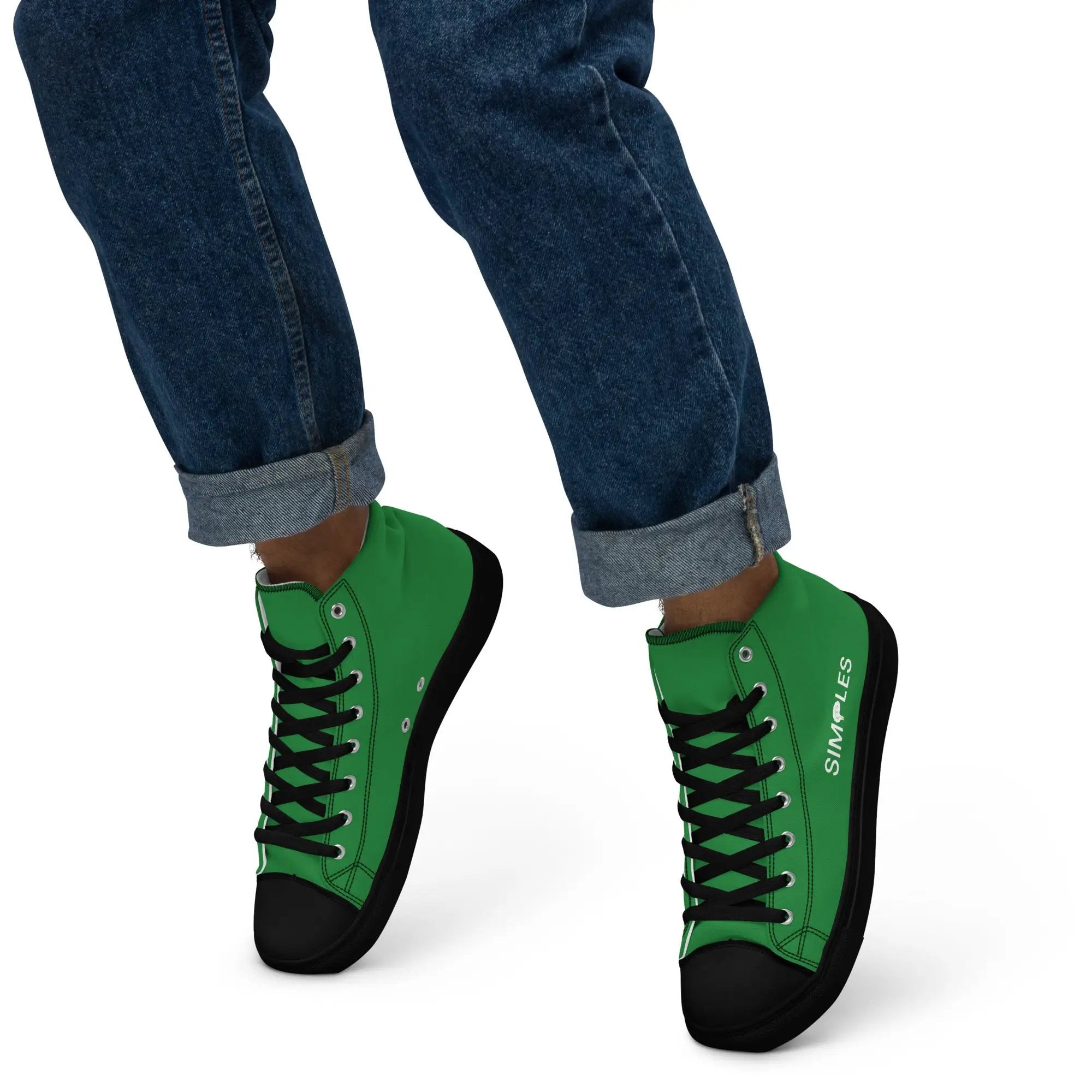 Men’s high-top canvas shoes by Simples Market in green with black soles and laces